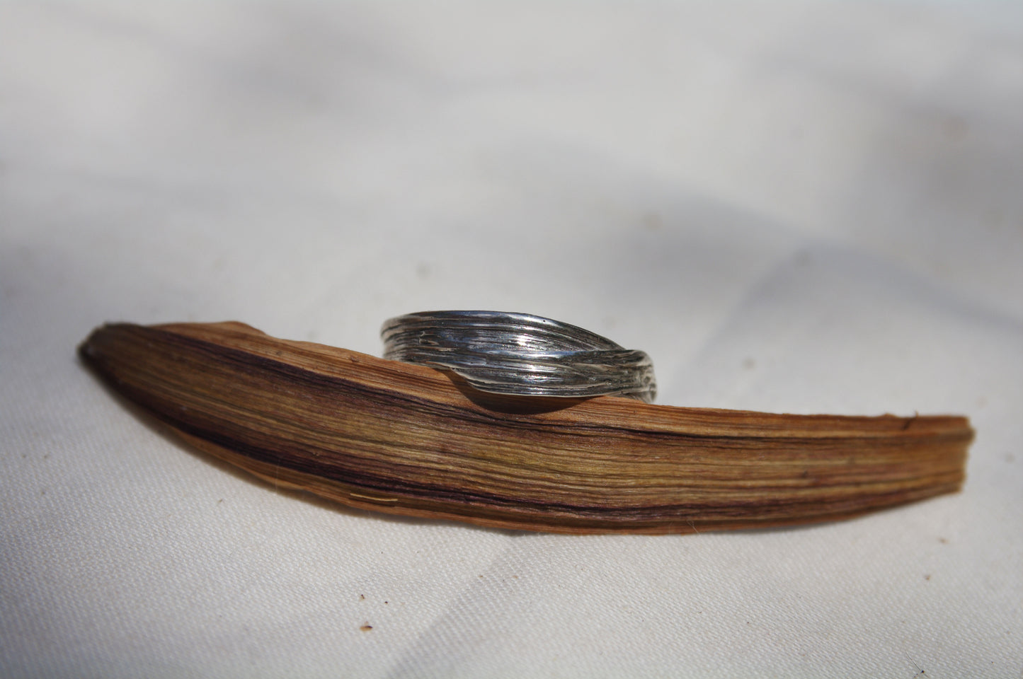 Bague Ruban Entrelacé