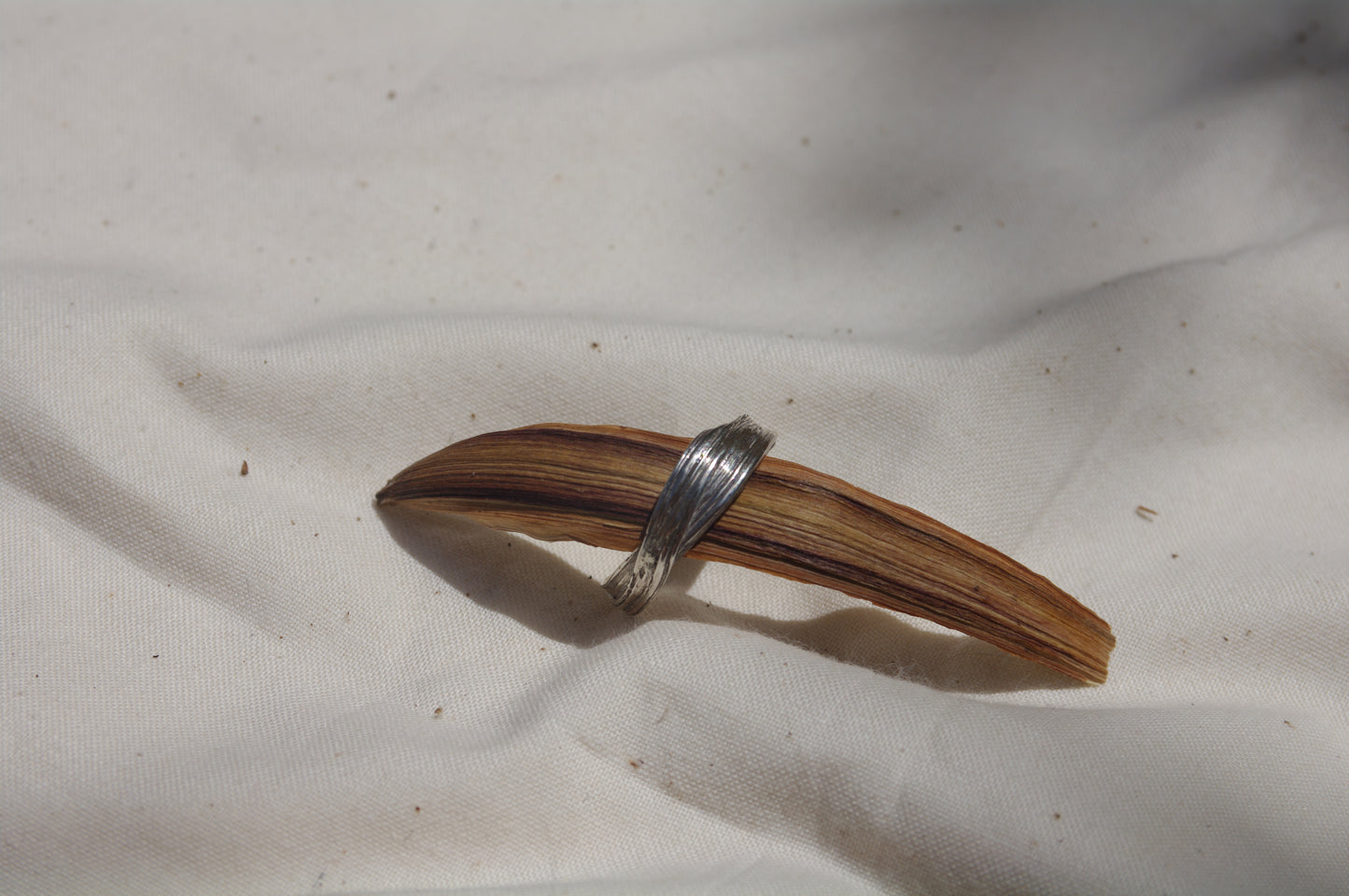 Bague Ruban Entrelacé