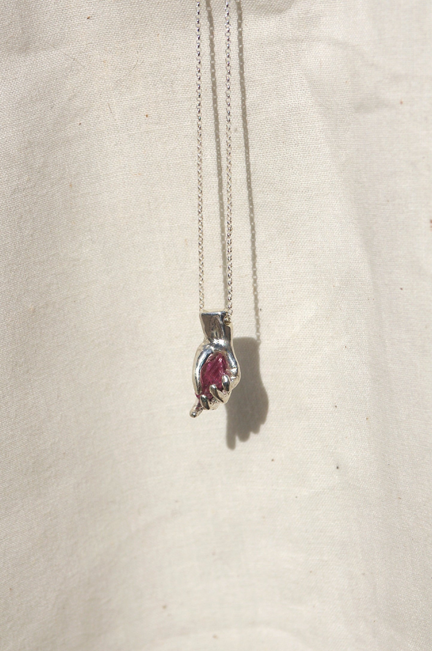 Collier main Tourmaline rose
