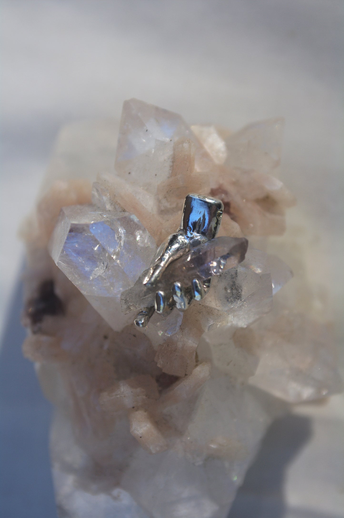 Collier main cristal d'améthyste n°1