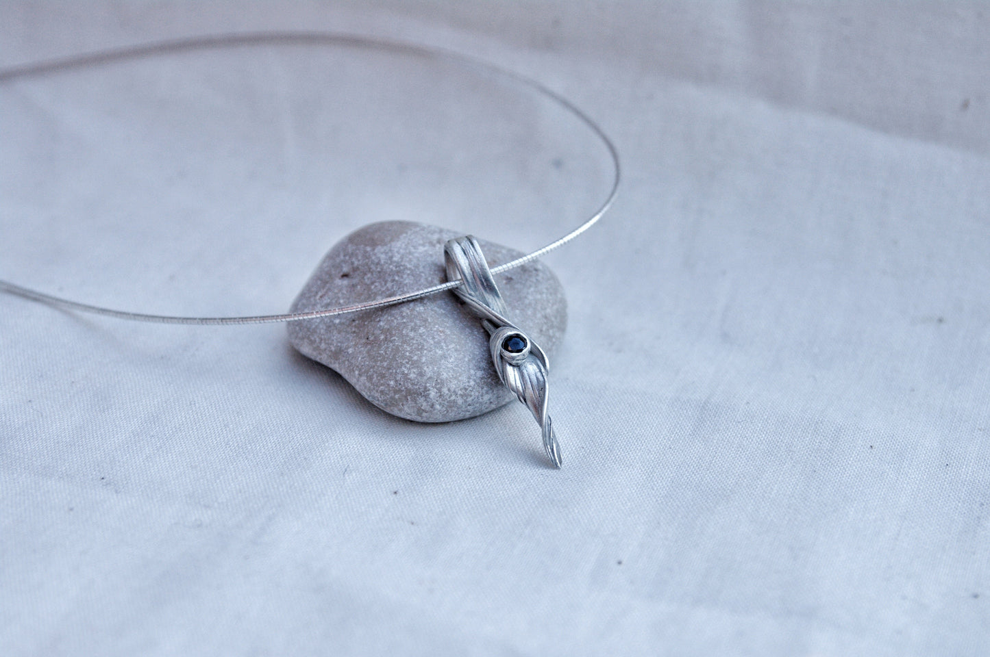 Pendentif Venus Saphir
